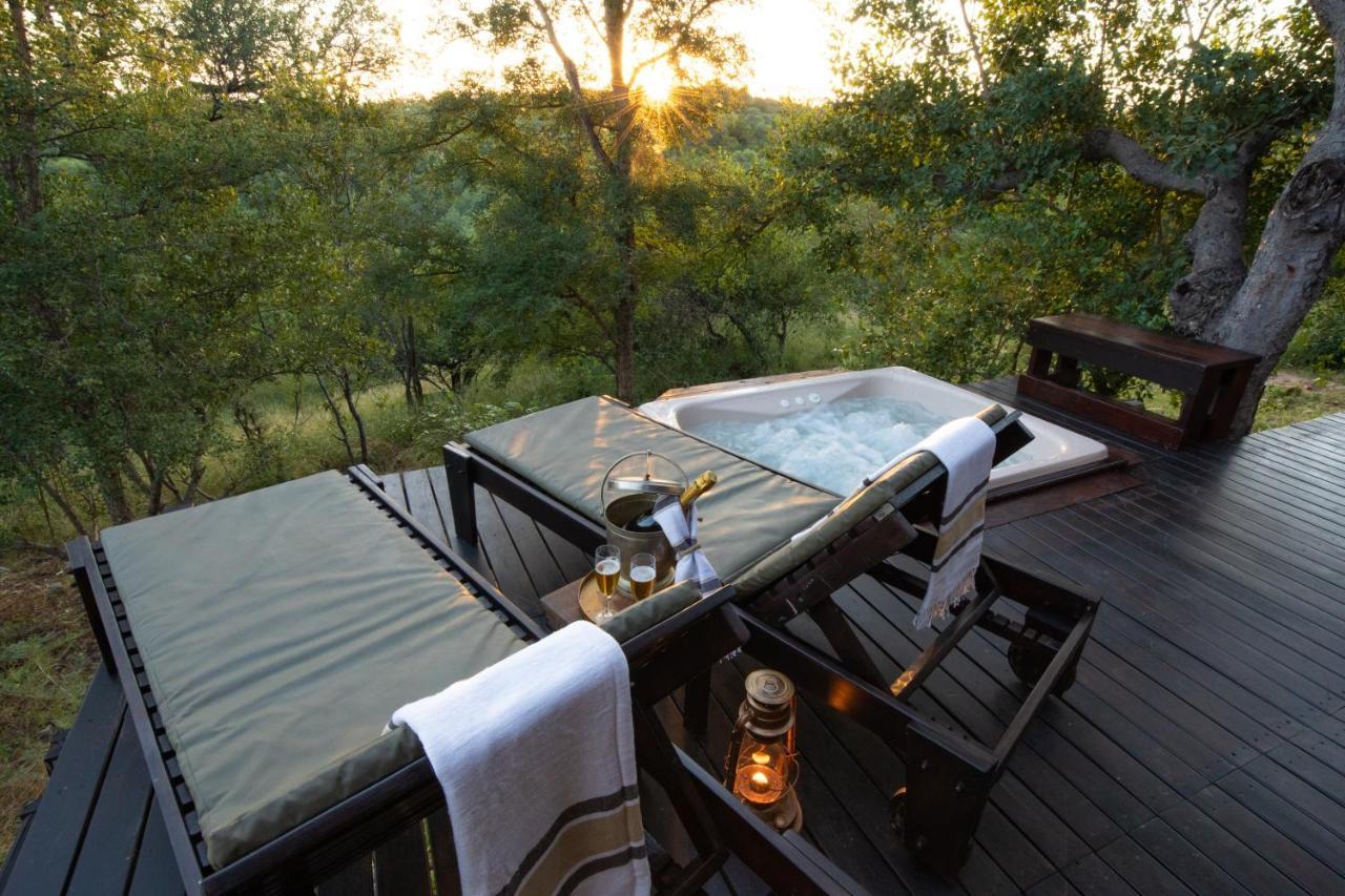 Parsons Hilltop Safari Camp Balule viltreservat Exteriör bild