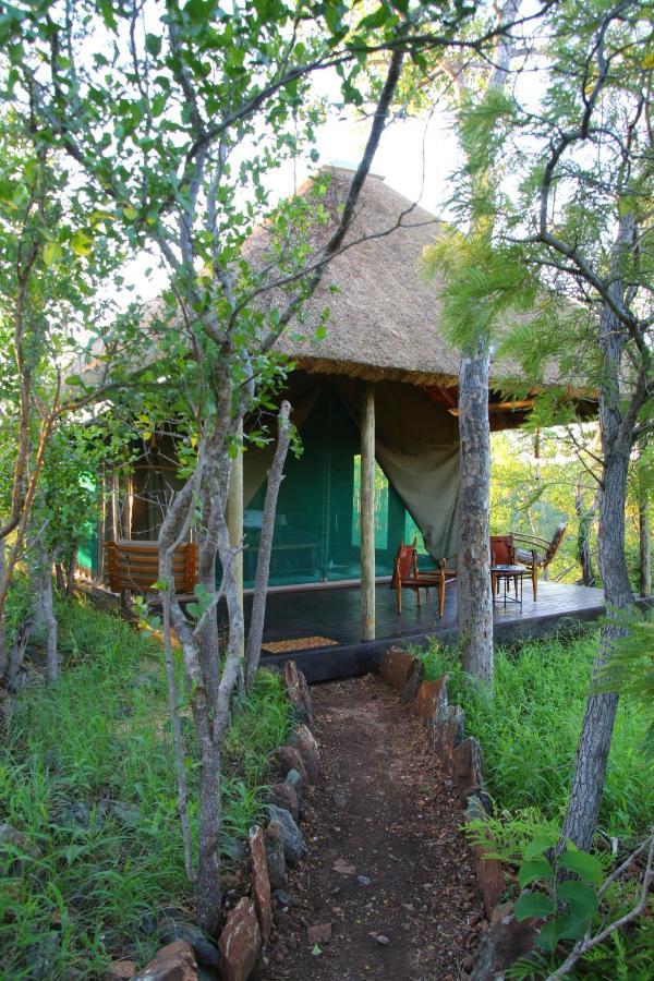 Parsons Hilltop Safari Camp Balule viltreservat Exteriör bild