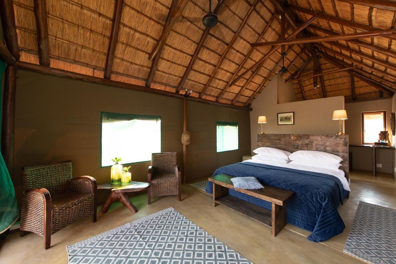 Parsons Hilltop Safari Camp Balule viltreservat Exteriör bild